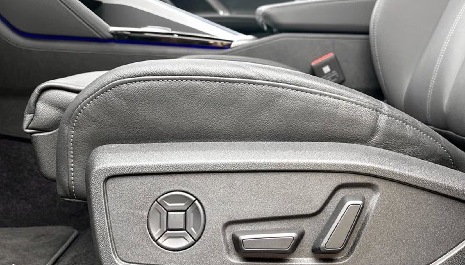 Audi Q5 Sportback 2.0 TDI quattro S-LINE PASSENGER-DI foto 13
