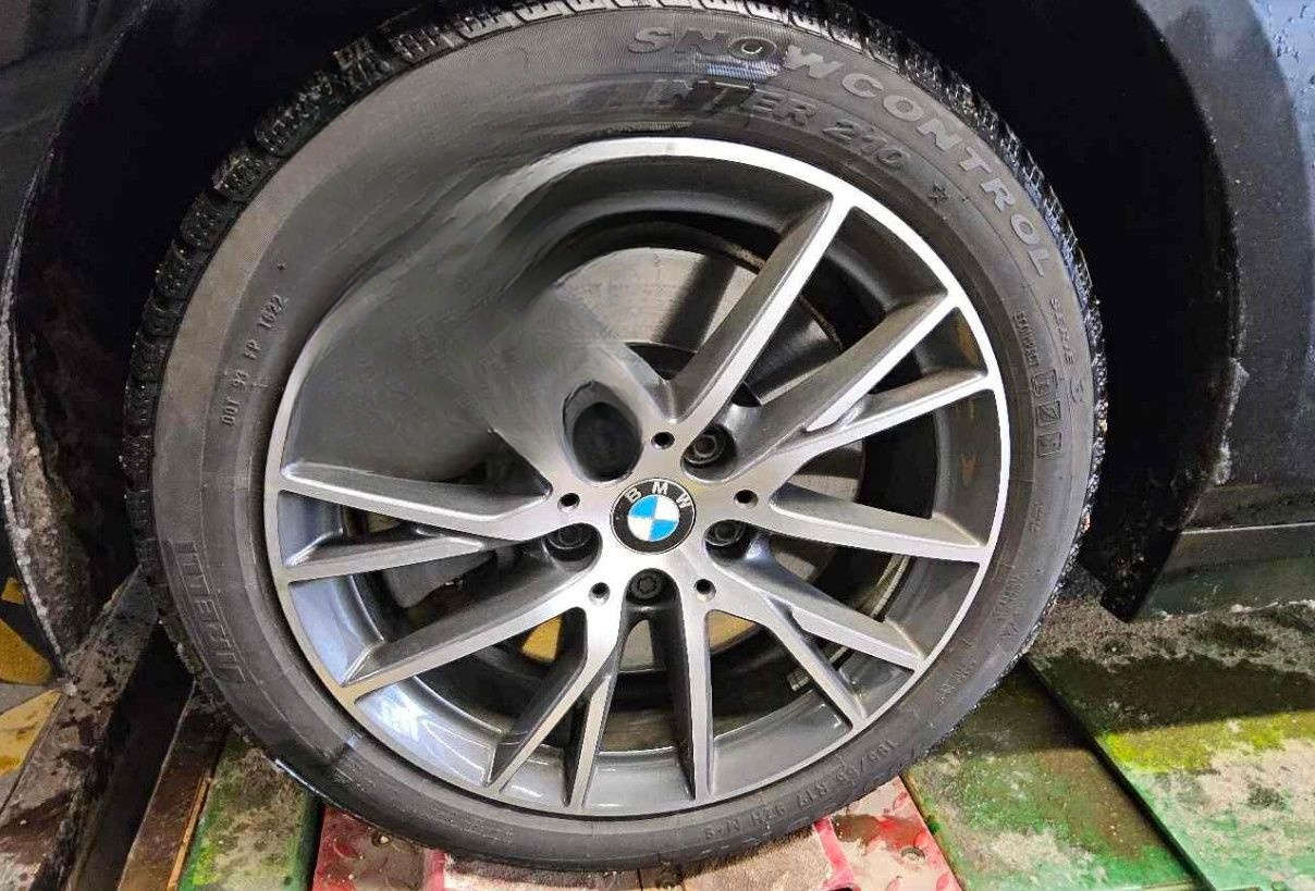 BMW 120d Aut Advan LED/NAVI/VIRTU/DAB/SHZ/8Fa foto 14