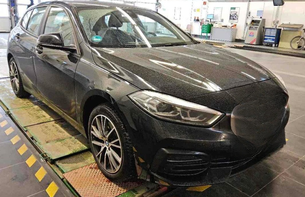 BMW 120d Aut Advan LED/NAVI/VIRTU/DAB/SHZ/8Fa foto 3