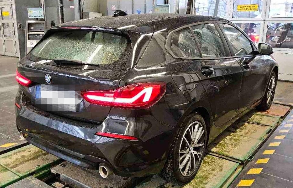 BMW 120d Aut Advan LED/NAVI/VIRTU/DAB/SHZ/8Fa foto 4