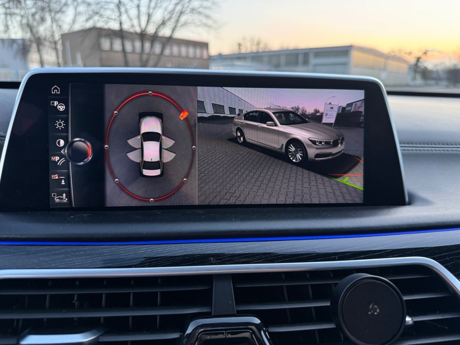 BMW 750i xDrive - M-Paket  foto 7