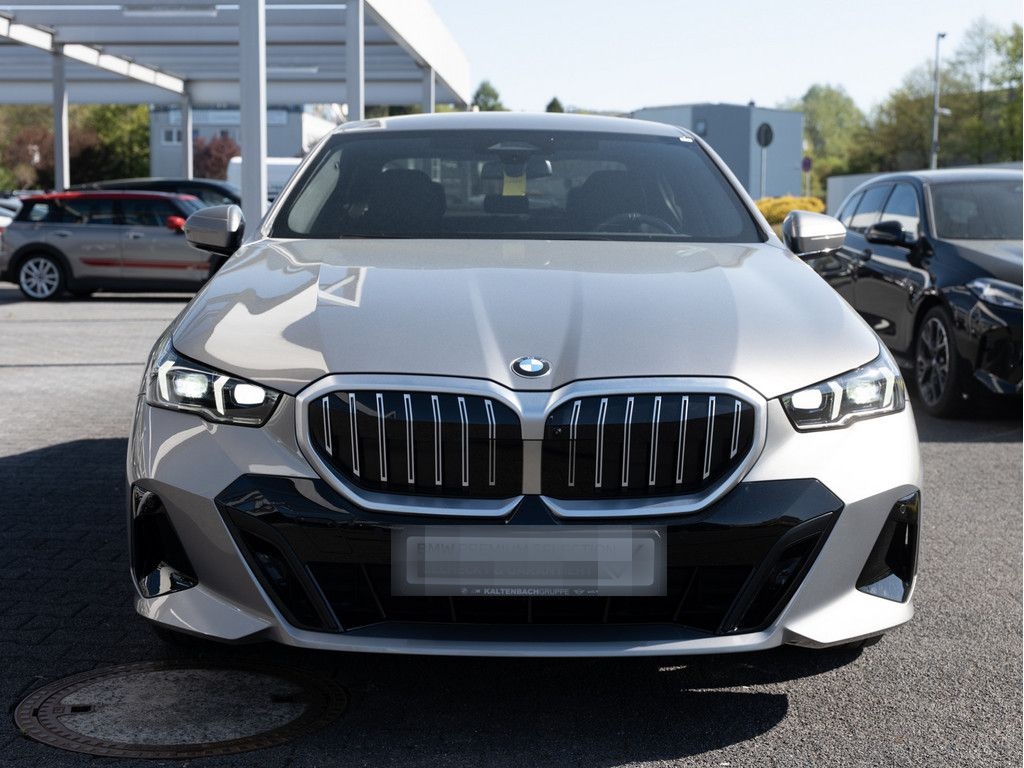 BMW 520d xDrive M-Sport STANDHZ HUD 360° LED ACC H/K foto 2