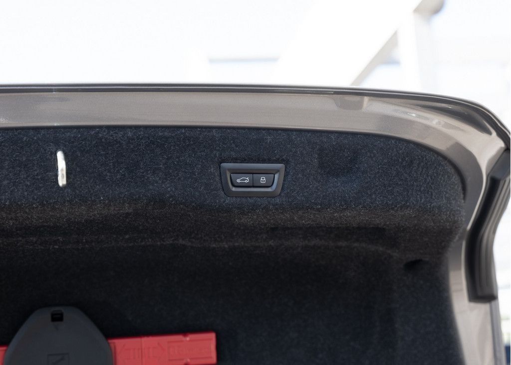 BMW 520d xDrive M-Sport STANDHZ HUD 360° LED ACC H/K foto 14