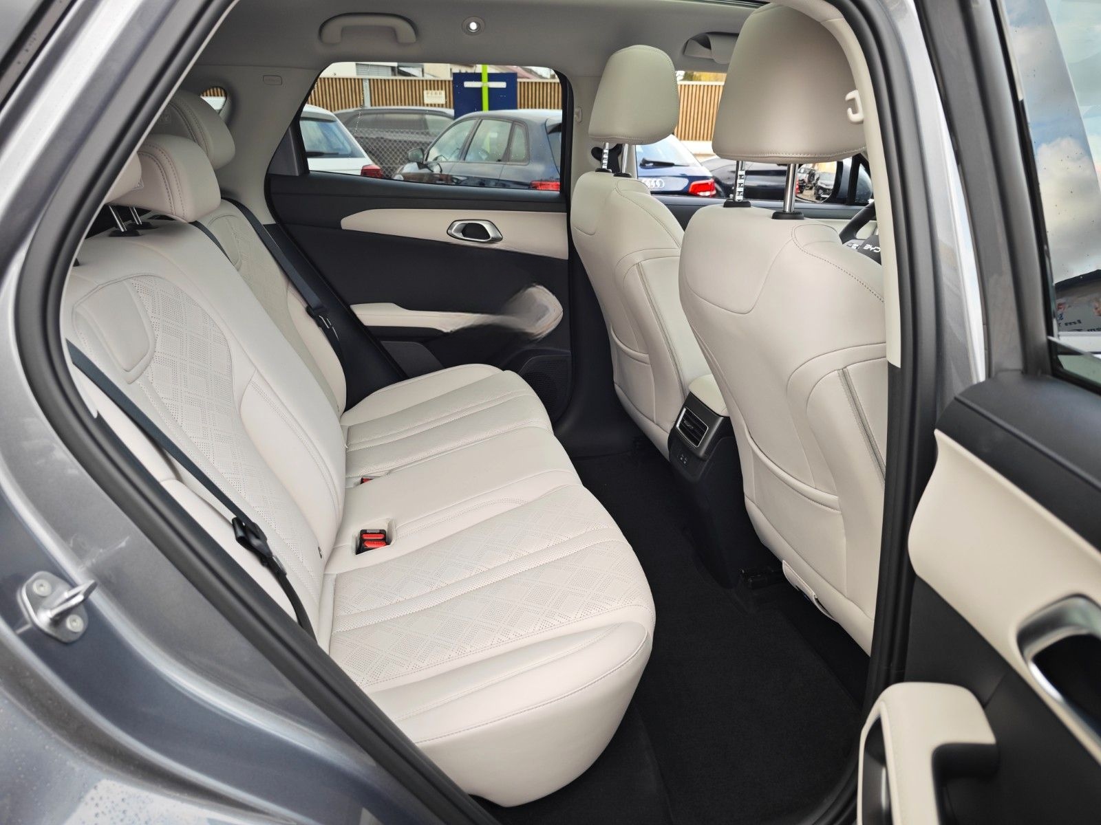 BYD ATTO 2 DM-i Boost HYPRID PANO*KAM*LEDER*1000 KM foto 14