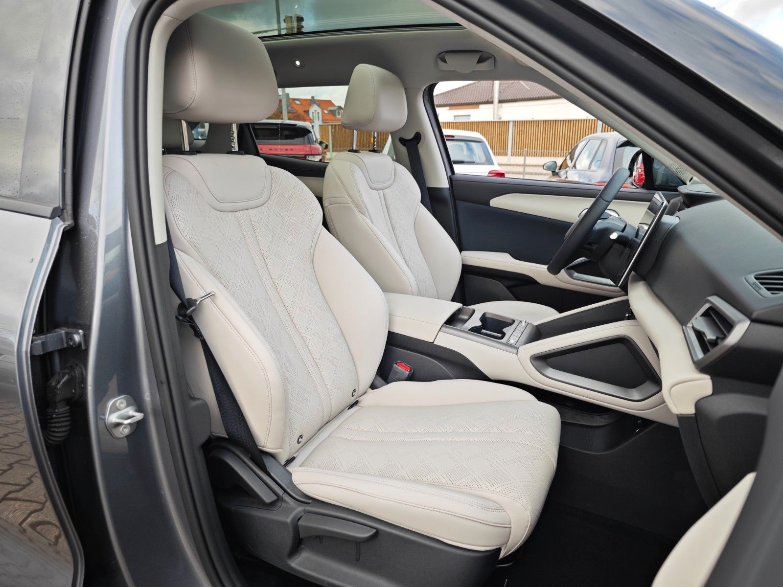 BYD ATTO 2 DM-i Boost HYPRID PANO*KAM*LEDER*1000 KM foto 15