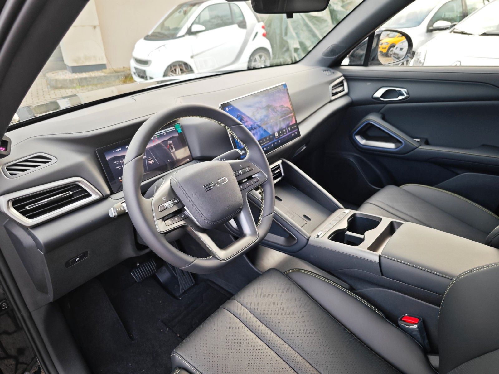 BYD ATTO 2 DM-i Boost HYPRID PANO*KAM*LEDER*1000 KM foto 10