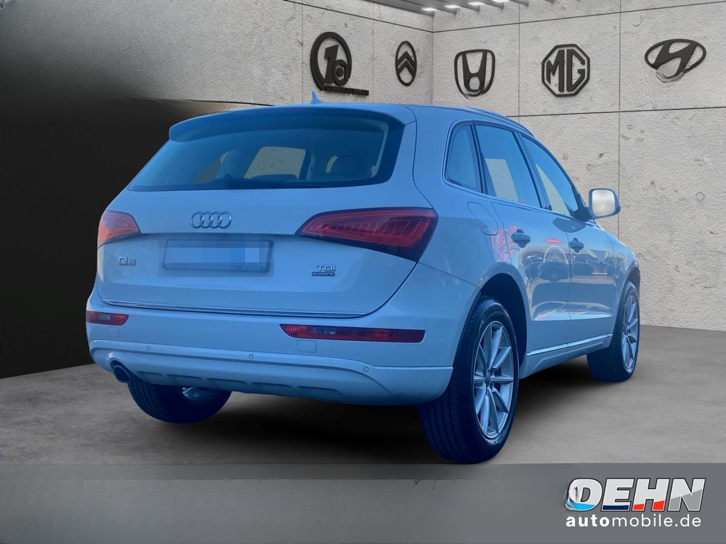 Audi Q5 2.0 TDI DSG quattro Pano MMI Magnetic Kamera foto 3