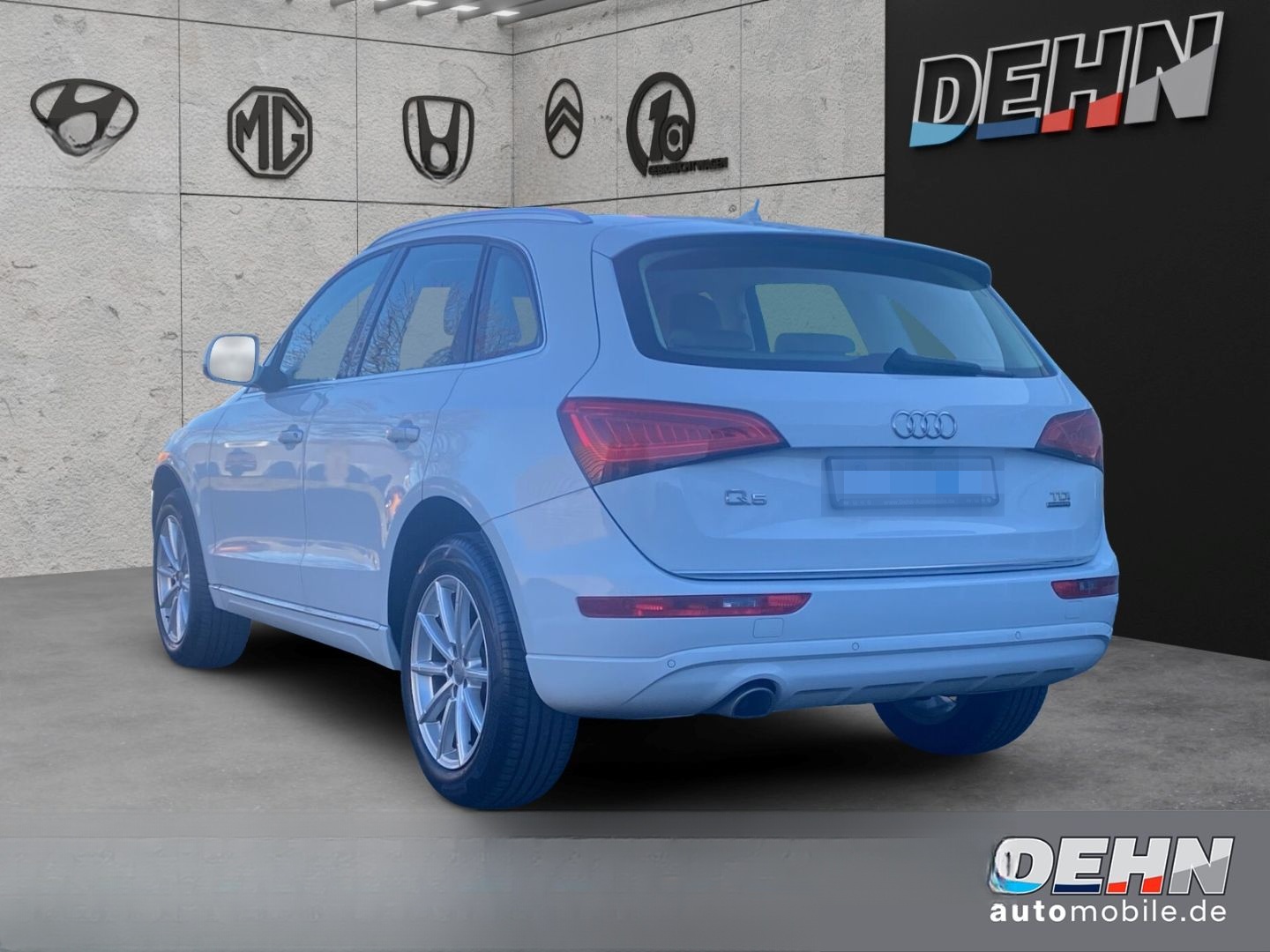 Audi Q5 2.0 TDI DSG quattro Pano MMI Magnetic Kamera foto 4