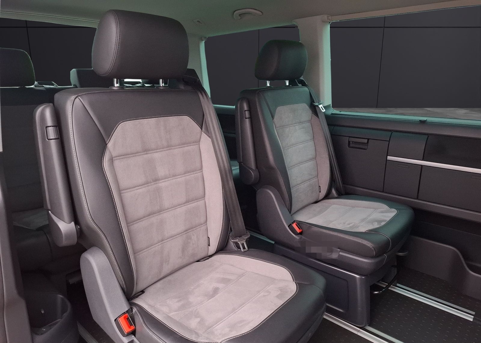 Volkswagen T6.1 Multivan TDI Generation Six DSG LED Navi ST foto 11