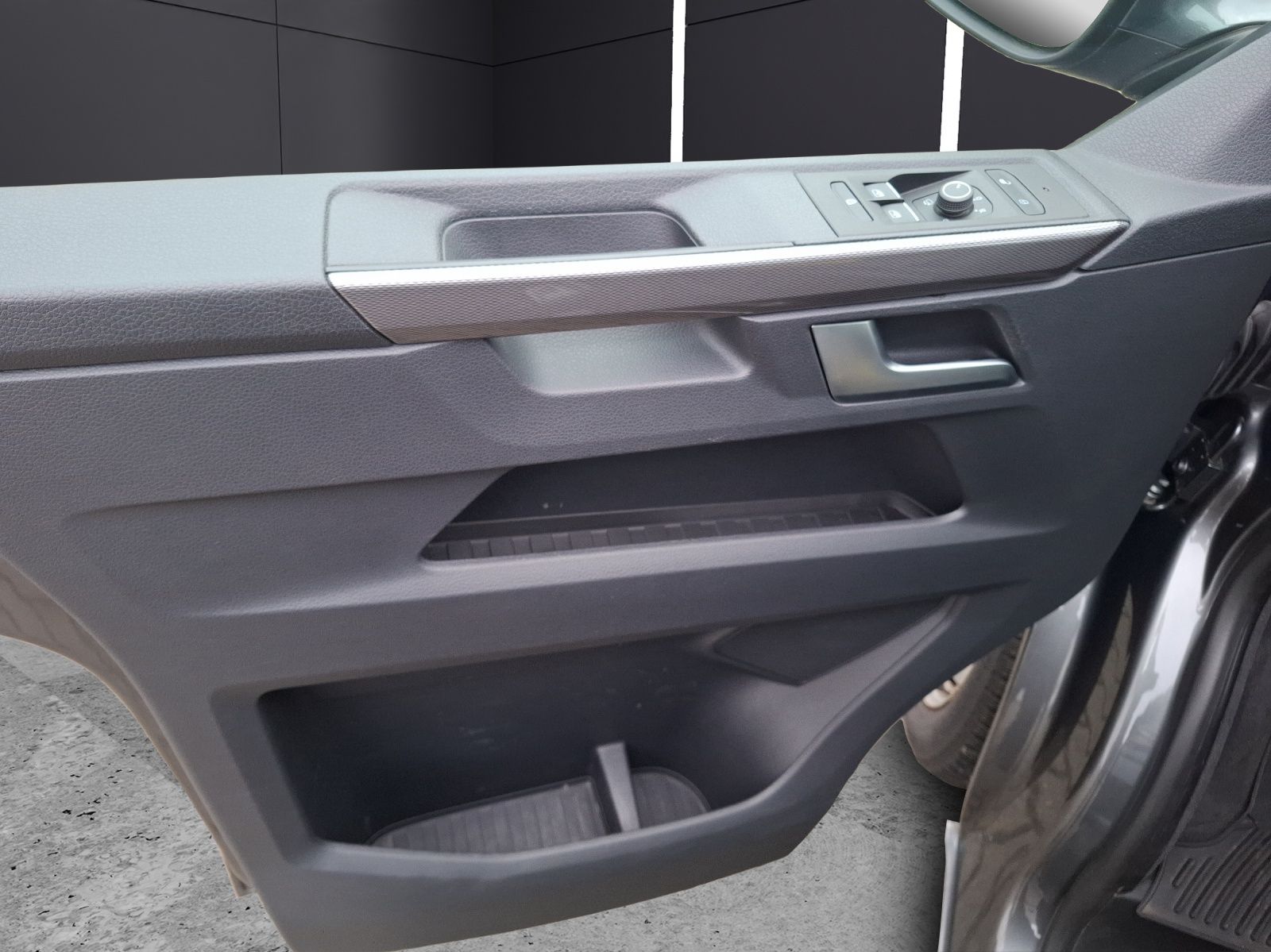 Volkswagen T6.1 Multivan TDI Generation Six DSG LED Navi ST foto 19