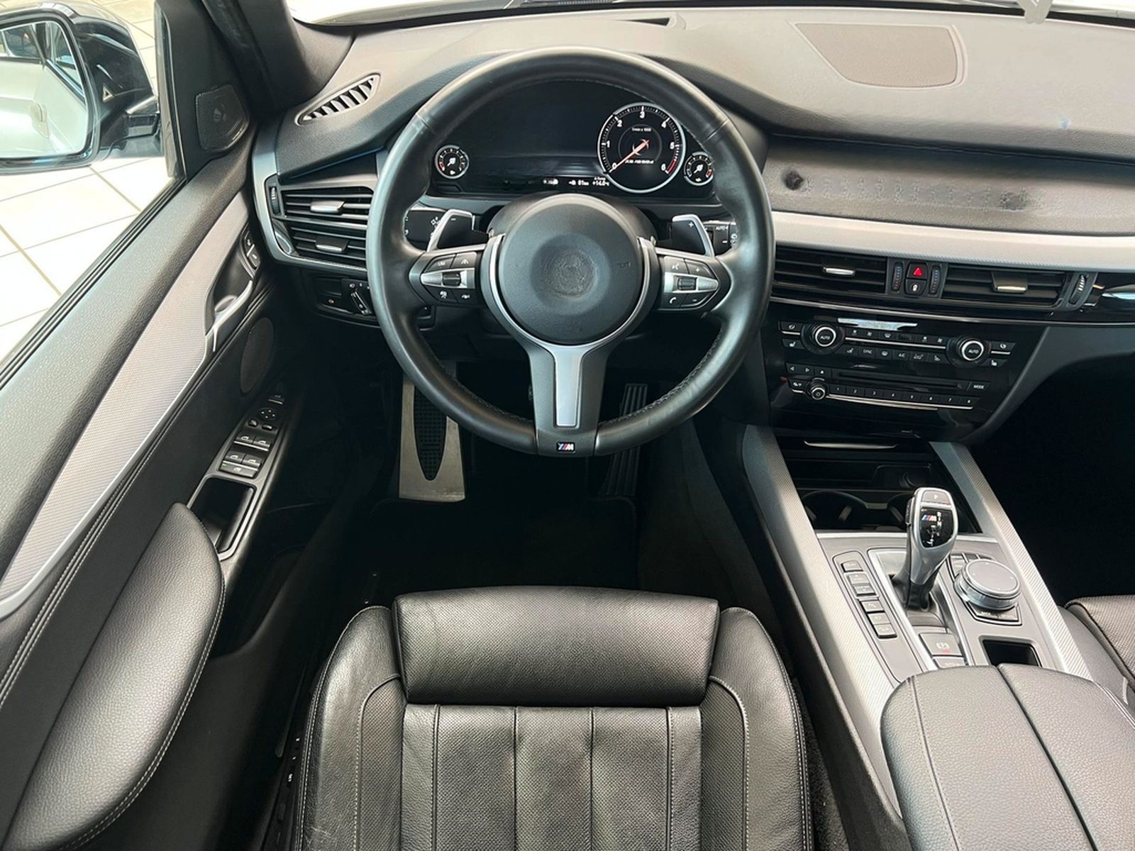BMW X5 M50d NIGHTVISION|PANO|AHK|HUD|HARMAN|CARPLAY foto 12