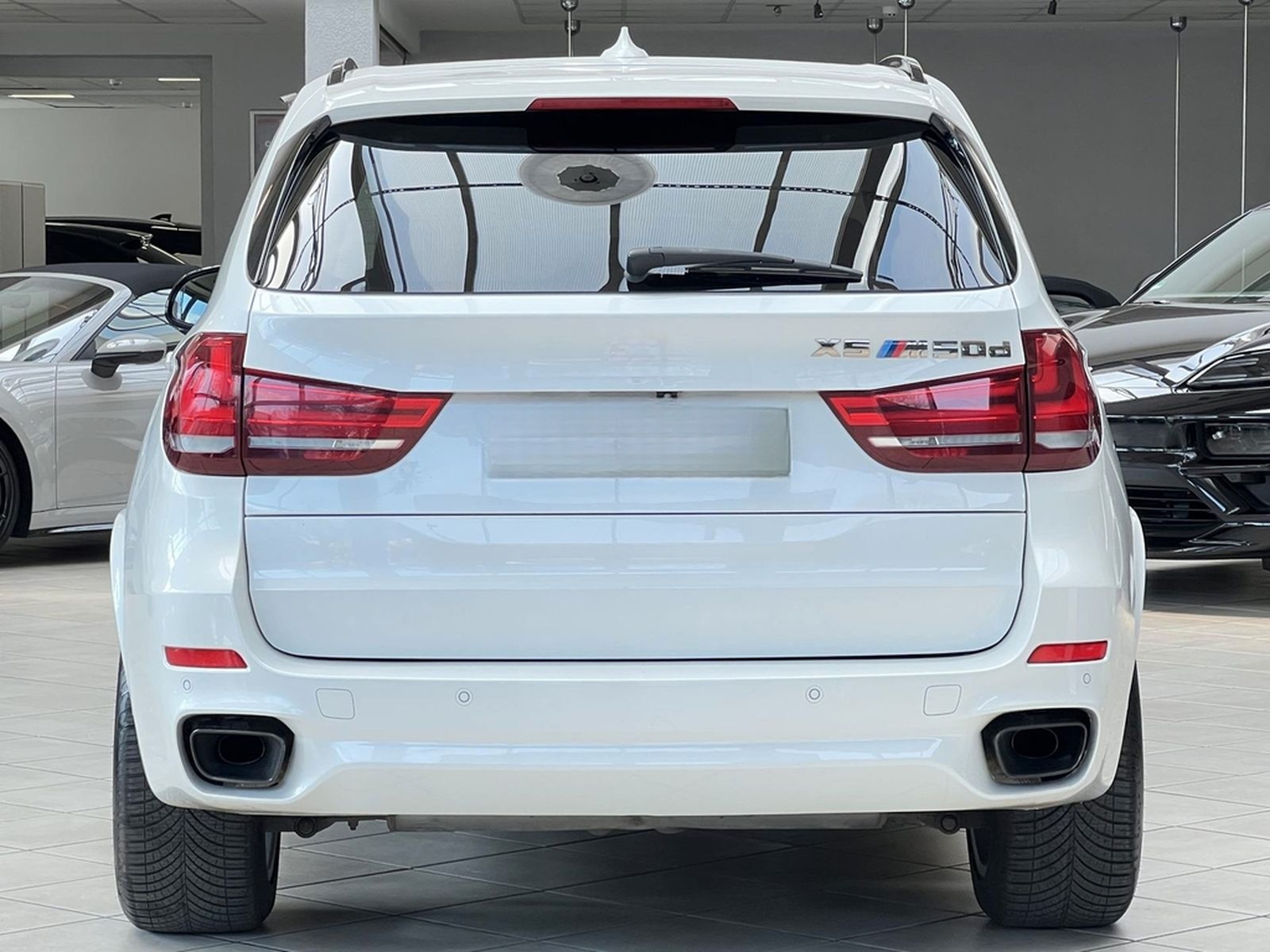 BMW X5 M50d NIGHTVISION|PANO|AHK|HUD|HARMAN|CARPLAY foto 4