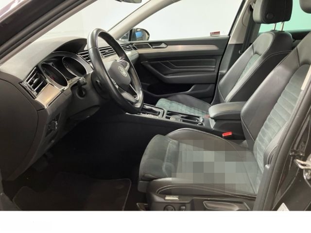 Volkswagen Passat Variant 2.0 TDI DSG IQ.Light NAV AHK LEDE foto 15