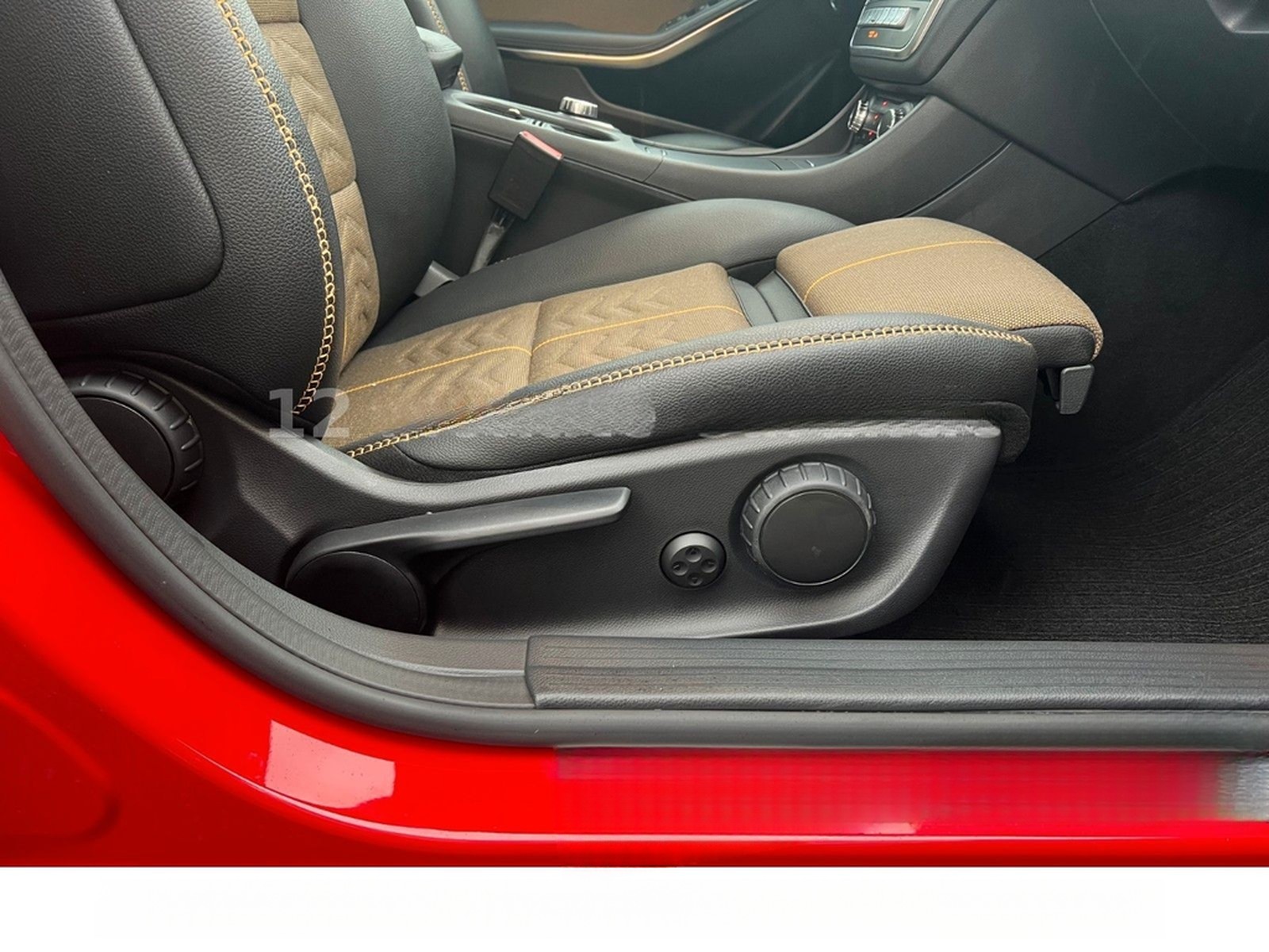 Mercedes-Benz GLA-Klasse GLA 200 Automatik Navi&Rückfahrkamera foto 15