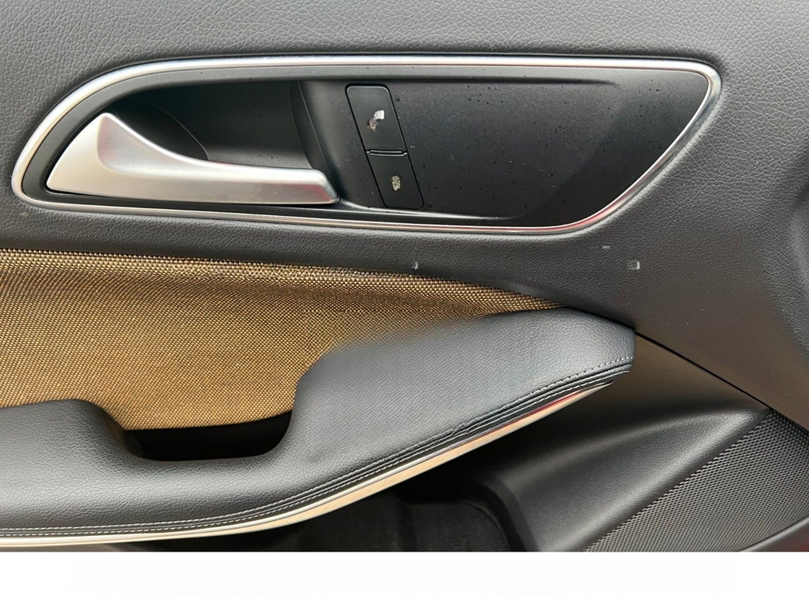 Mercedes-Benz GLA-Klasse GLA 200 Automatik Navi&Rückfahrkamera foto 31