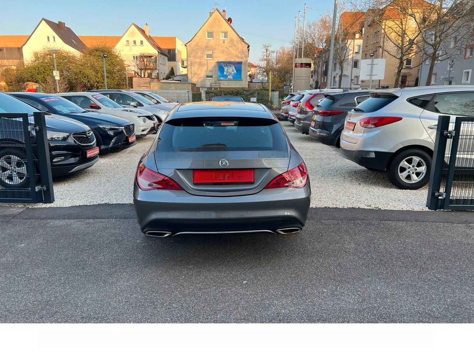 Mercedes-Benz CLA-Klasse CLA 220 Shooting Brake 4Matic Urban foto 3