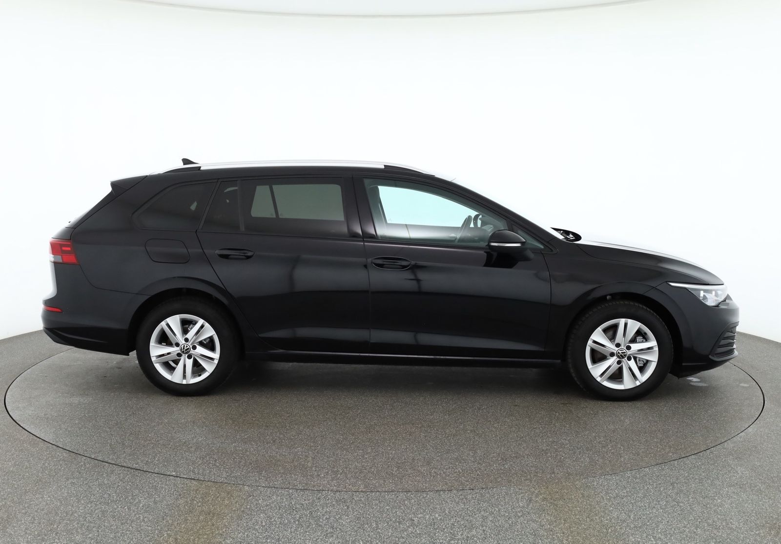 Volkswagen Golf VIII Variant 2.0 TDI Life LED Navi ACC AHK foto 6