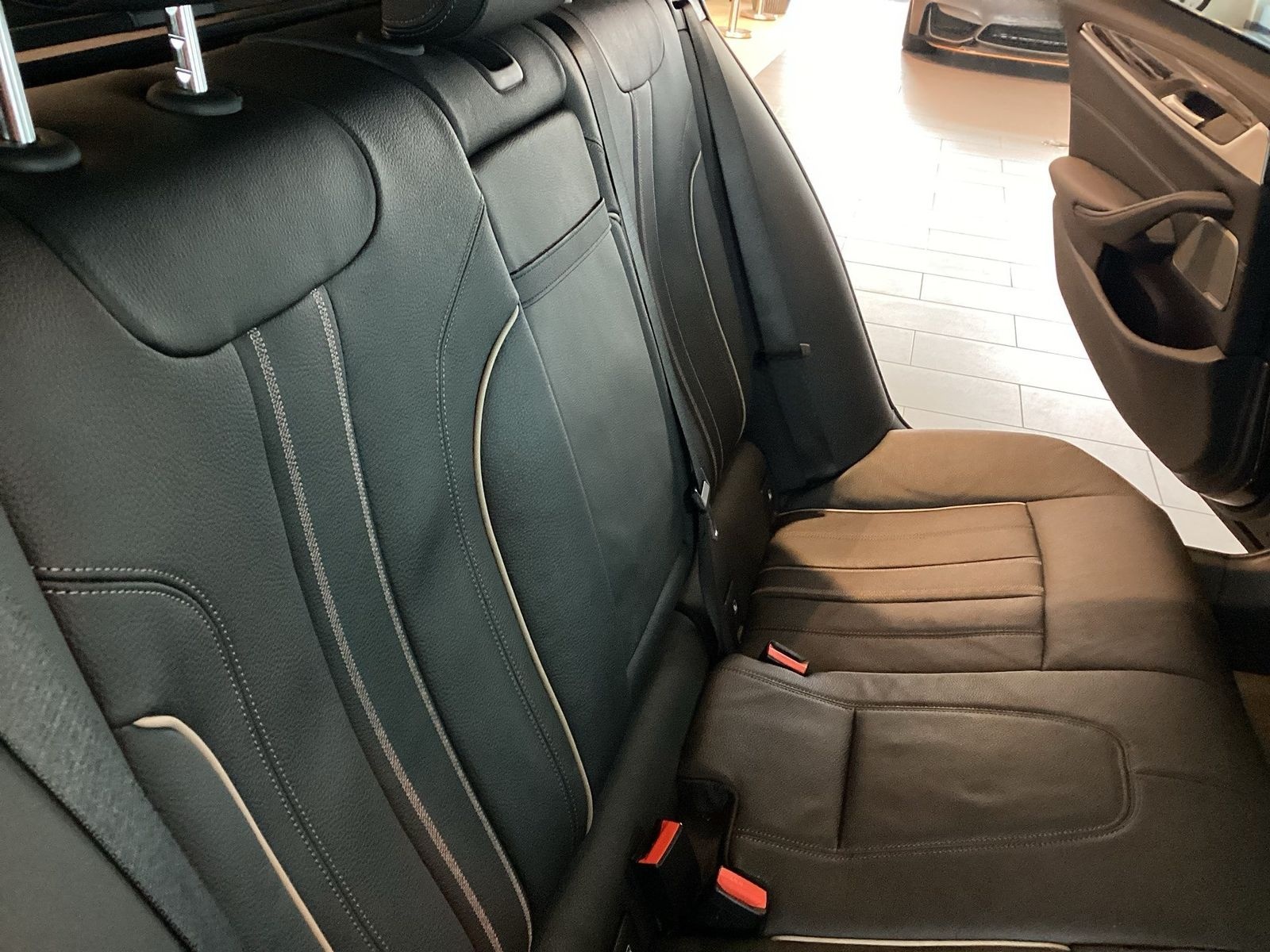 BMW 530d xDrive Touring Head-Up HK HiFi DAB WLAN foto 11