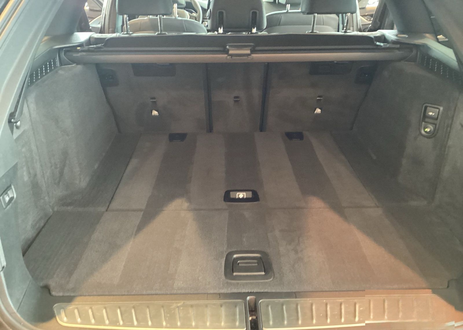 BMW 530d xDrive Touring Head-Up HK HiFi DAB WLAN foto 21