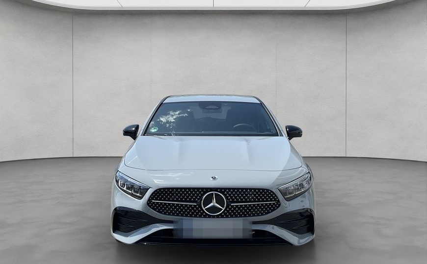 Mercedes-Benz A 180 d AMG Special Edition Burmester Smart 19'' foto 8