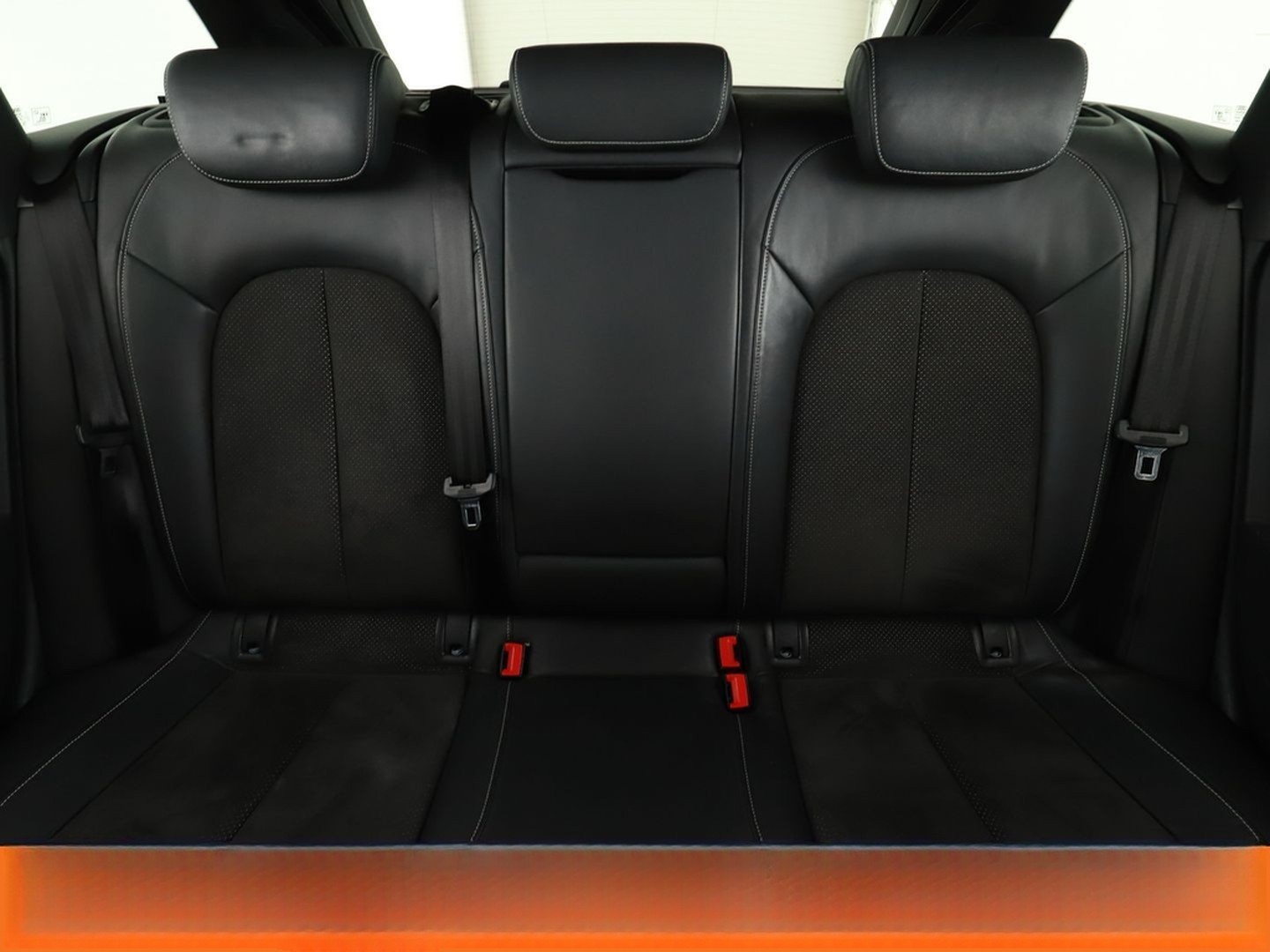 Audi A6 2.0 TDI Ultra Aut.*NAVI*MATRIX*TEMPO*PDC*SHZ* foto 16