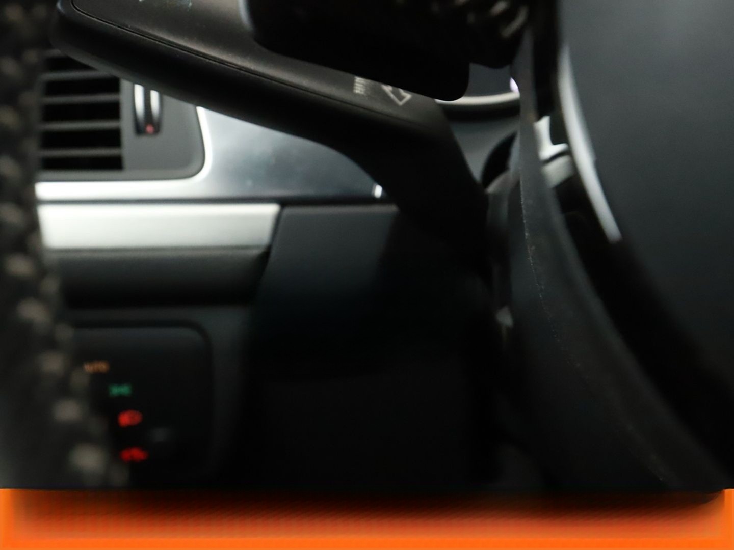 Audi A6 2.0 TDI Ultra Aut.*NAVI*MATRIX*TEMPO*PDC*SHZ* foto 36