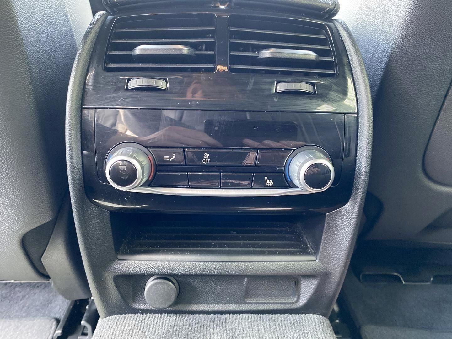 BMW 520 d Touring M Sport Navi Leder LED ACC Digital foto 18