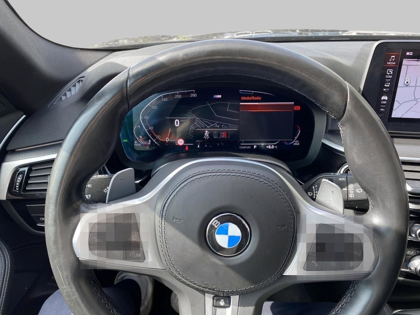 BMW 520 d Touring M Sport Navi Leder LED ACC Digital foto 10