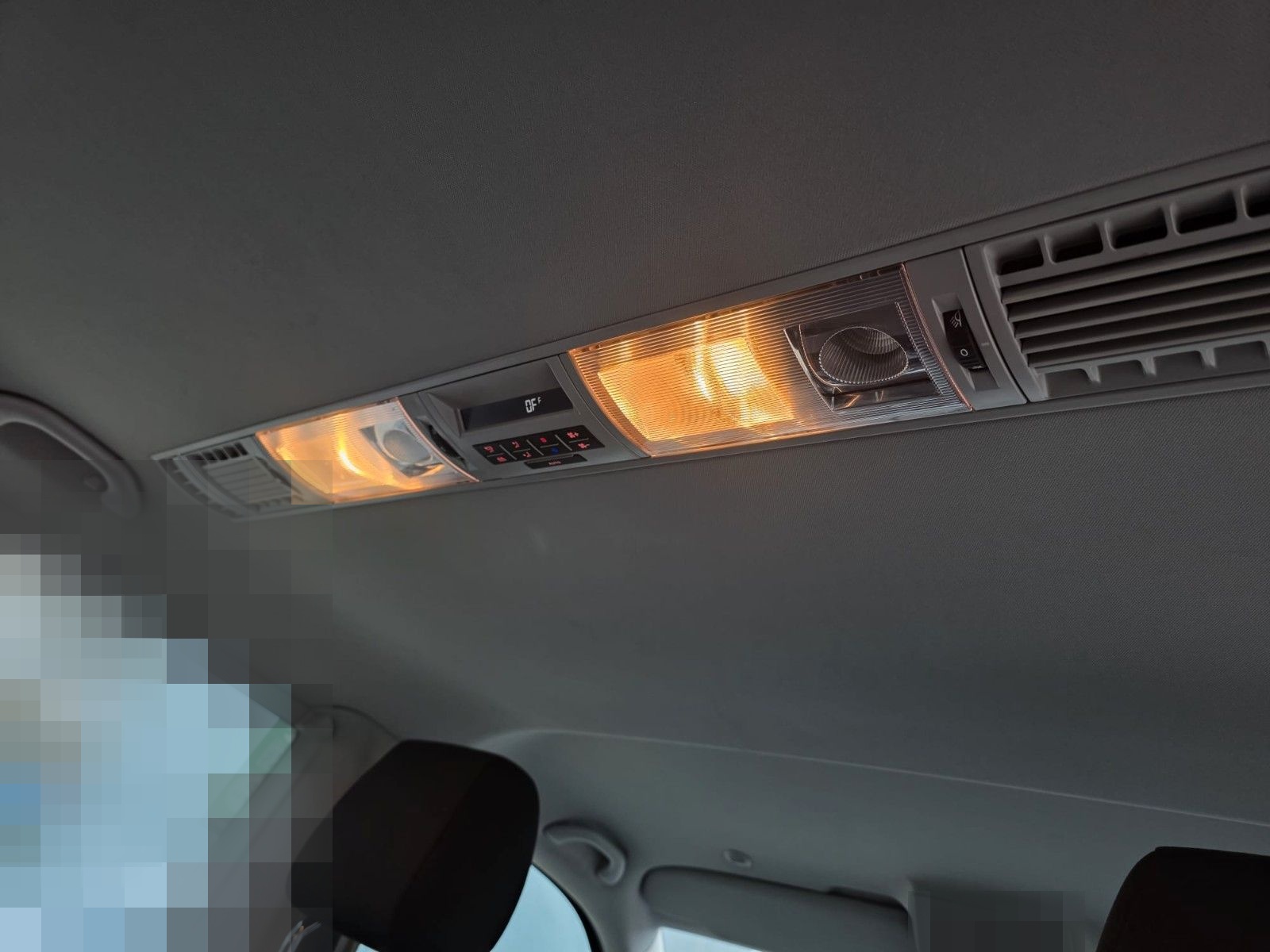 Volkswagen T6 Transporter Bus Caravelle Comfortline foto 15