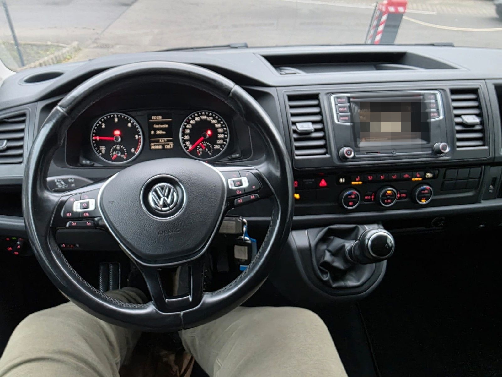 Volkswagen T6 Transporter Bus Caravelle Comfortline foto 20