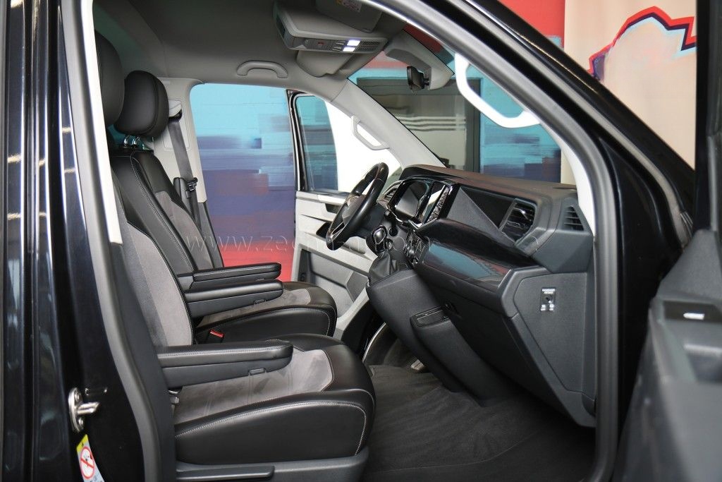 Volkswagen T6 Multivan 6.1 4Mot.7Sitze.AHK.2xSchiebet.ACC. foto 24