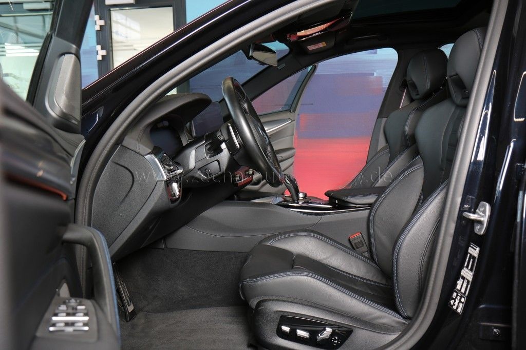 BMW 540 d xDr. M-Sportp.AHK.Glasd.Standhzg.DrivProf. foto 2
