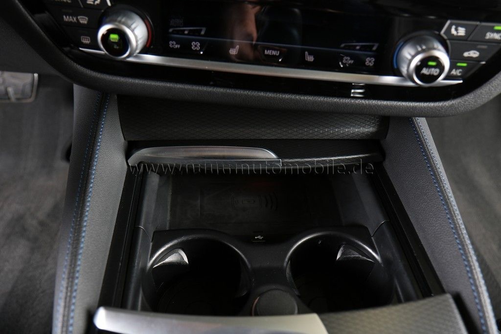 BMW 540 d xDr. M-Sportp.AHK.Glasd.Standhzg.DrivProf. foto 10