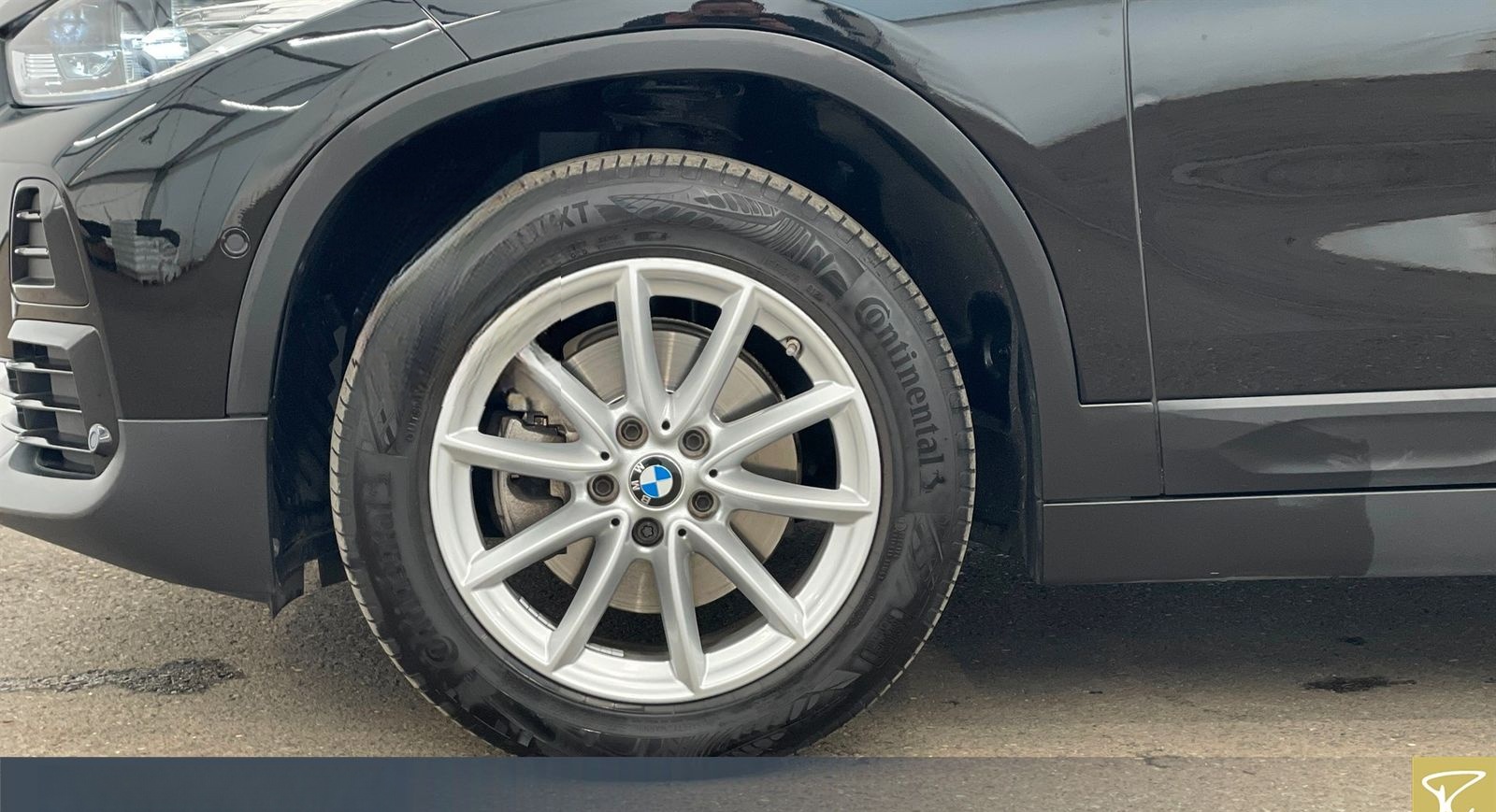BMW X2 sDrive18d RFK PDC LED DAB Fahrschulauto foto 3