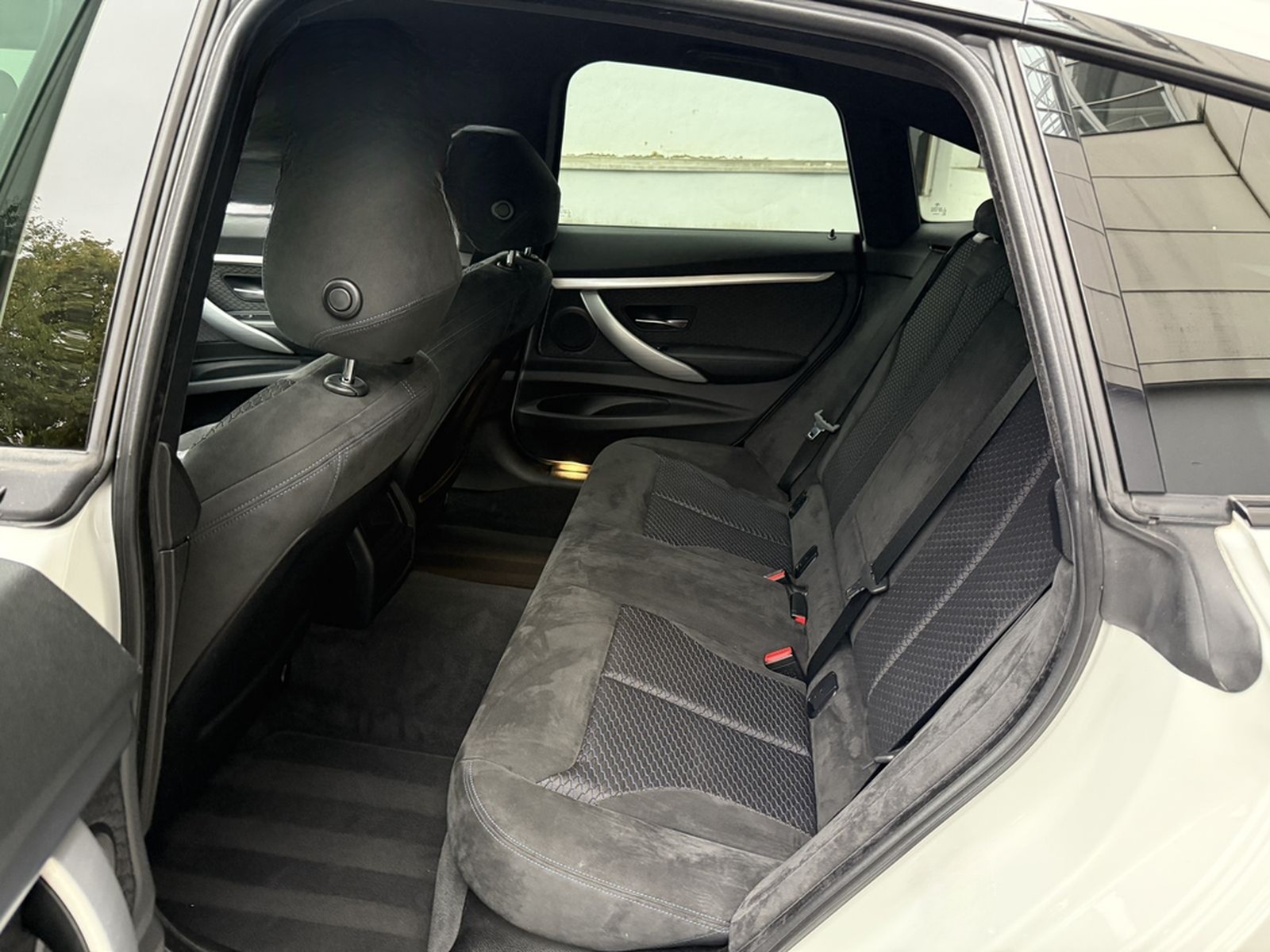BMW 335 Gran Turismo M-SportXenon Soundsystem 19" foto 13