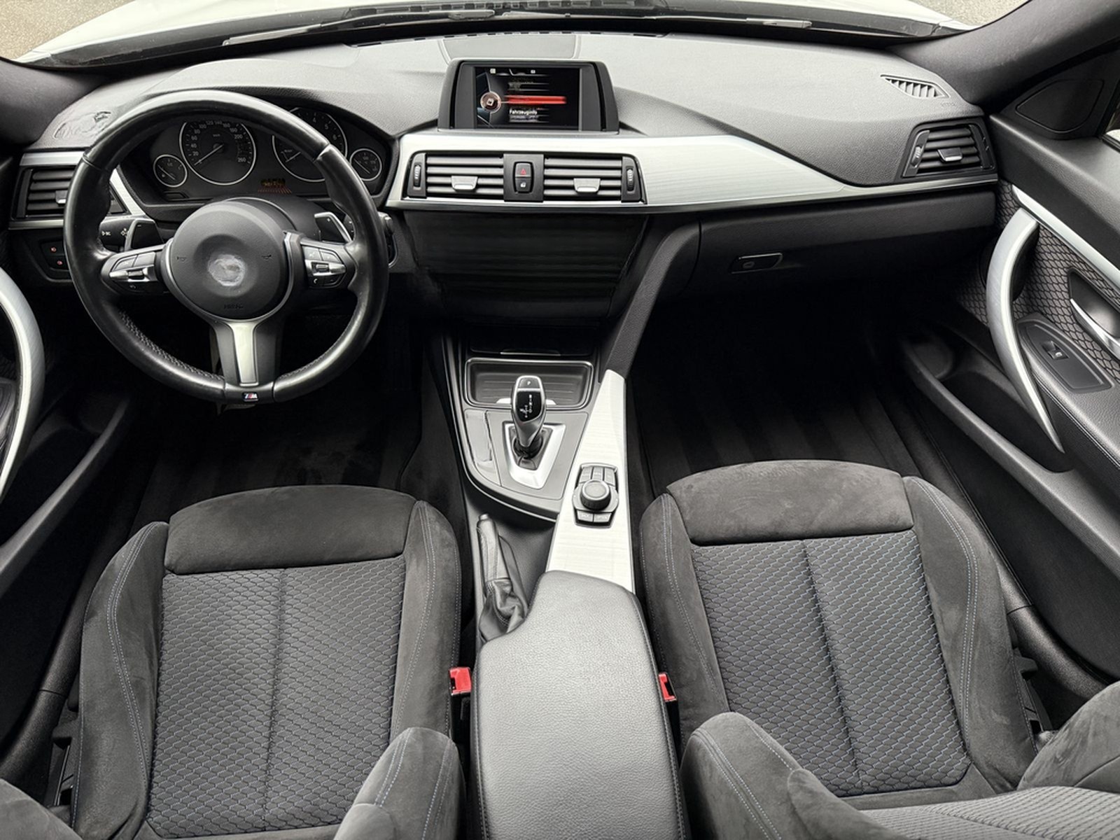 BMW 335 Gran Turismo M-SportXenon Soundsystem 19" foto 15