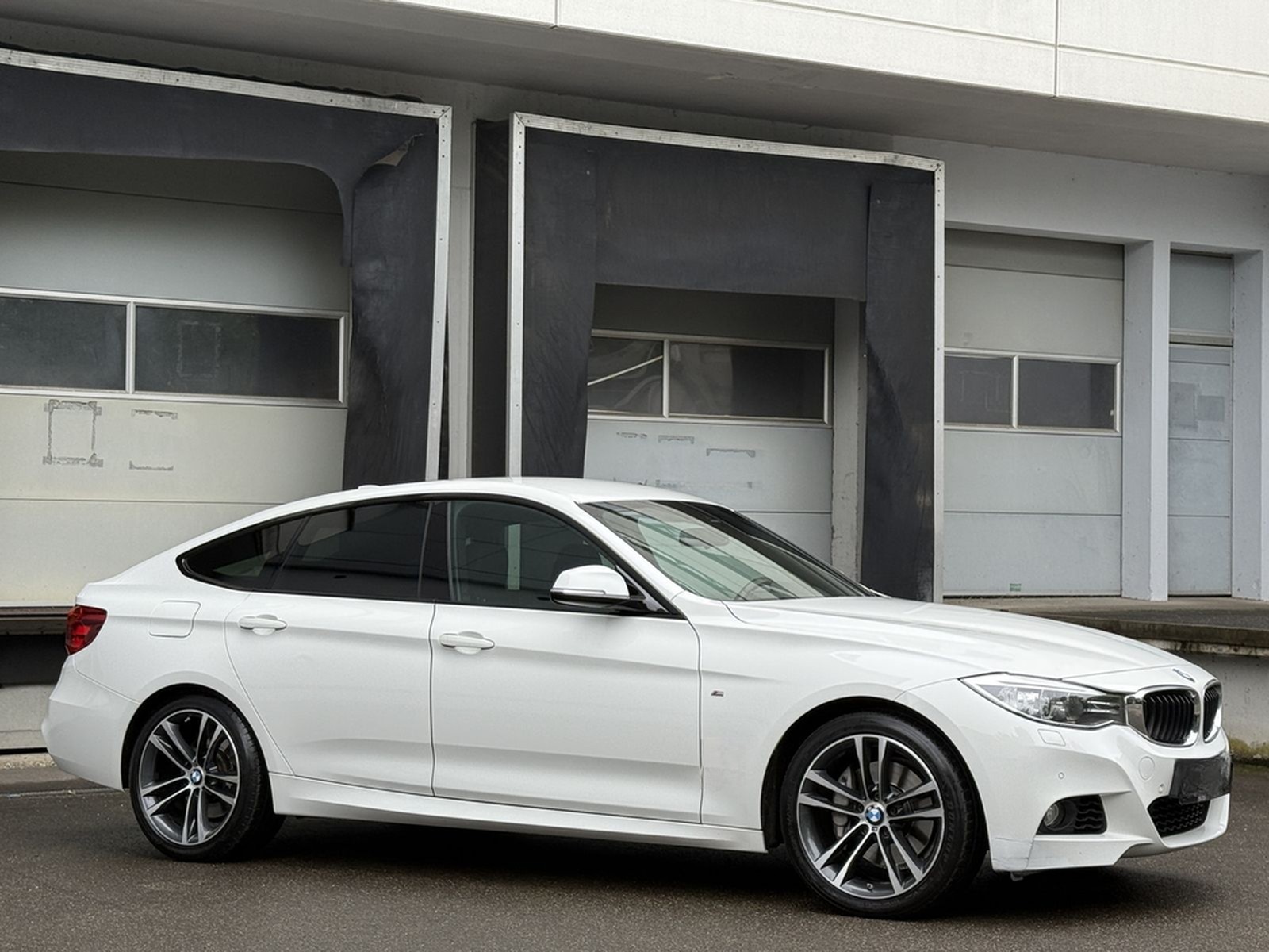 BMW 335 Gran Turismo M-SportXenon Soundsystem 19" foto 8