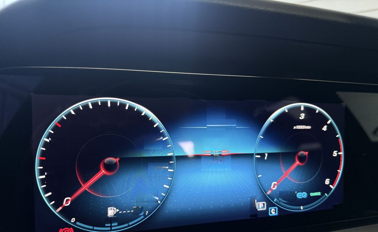 Mercedes-Benz E 220 D Avantgarde LED MBUX Distronic Kamera AHK foto 19