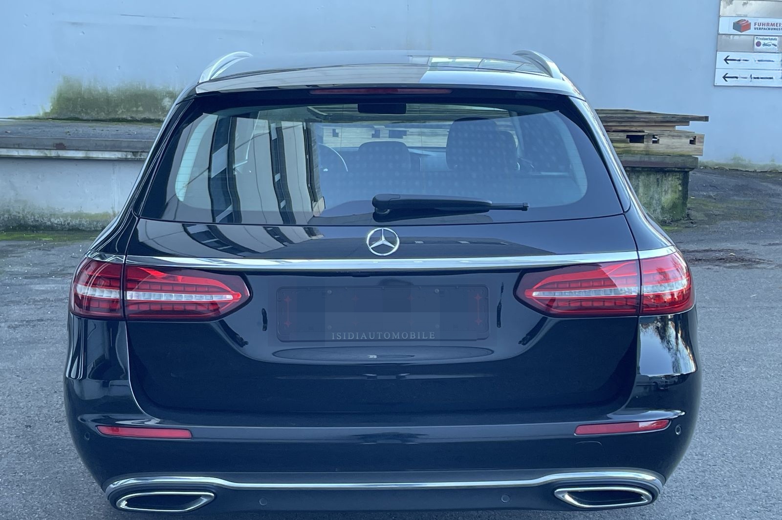 Mercedes-Benz E 220 D Avantgarde LED MBUX Distronic Kamera AHK foto 5