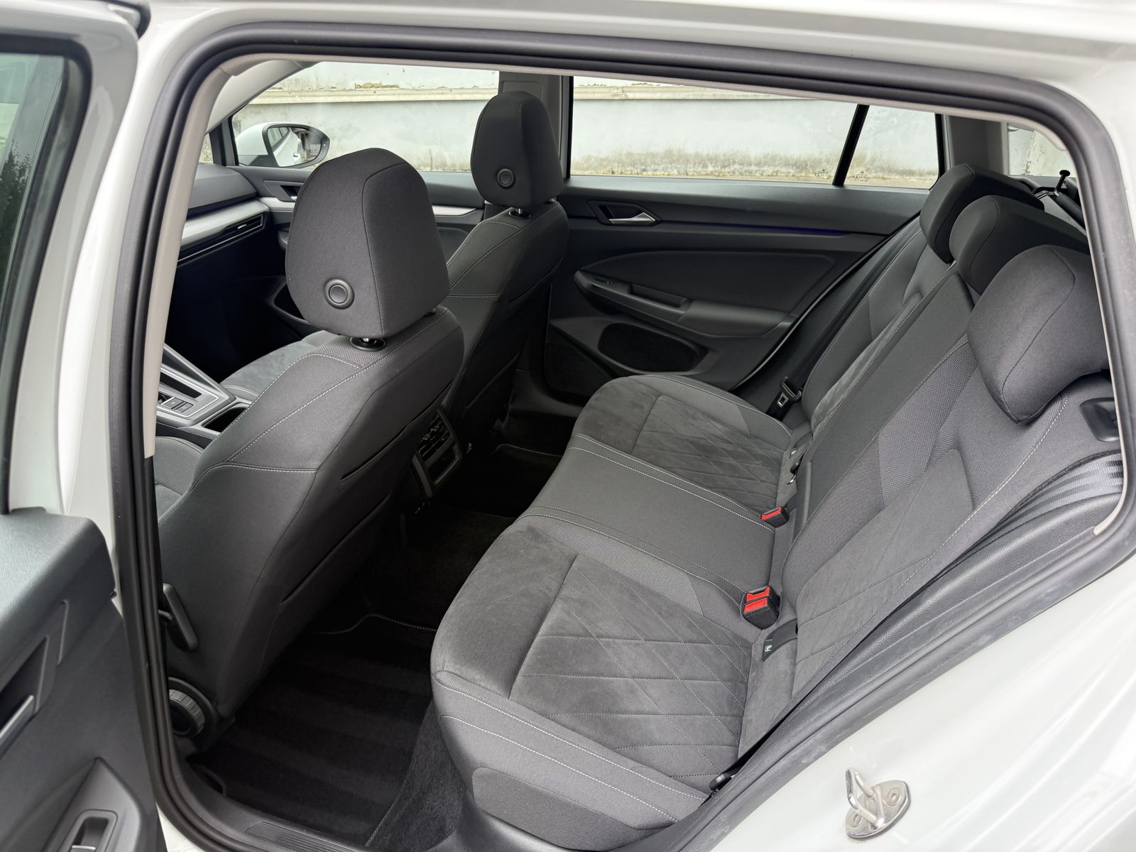 Volkswagen Golf Variant Life LED Navi DigitalCockpit Pano  foto 14