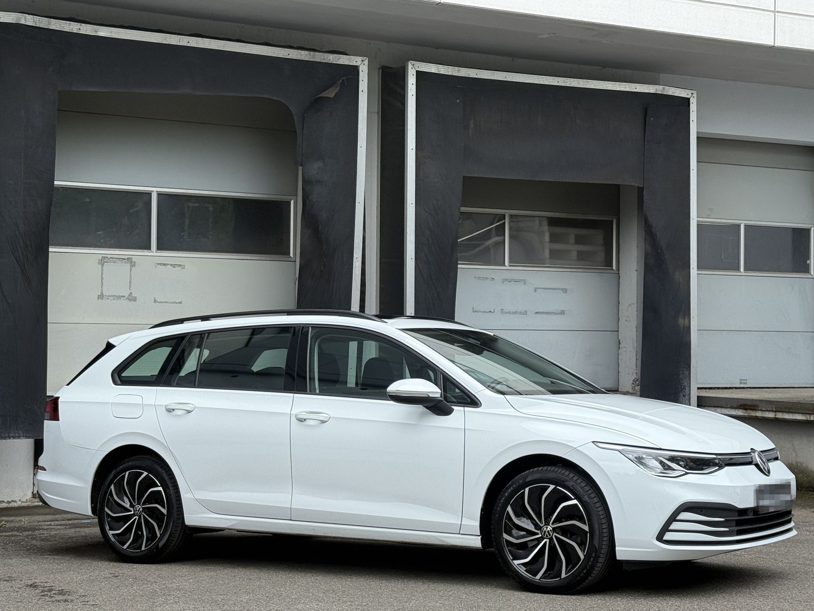 Volkswagen Golf Variant Life LED Navi DigitalCockpit Pano  foto 8