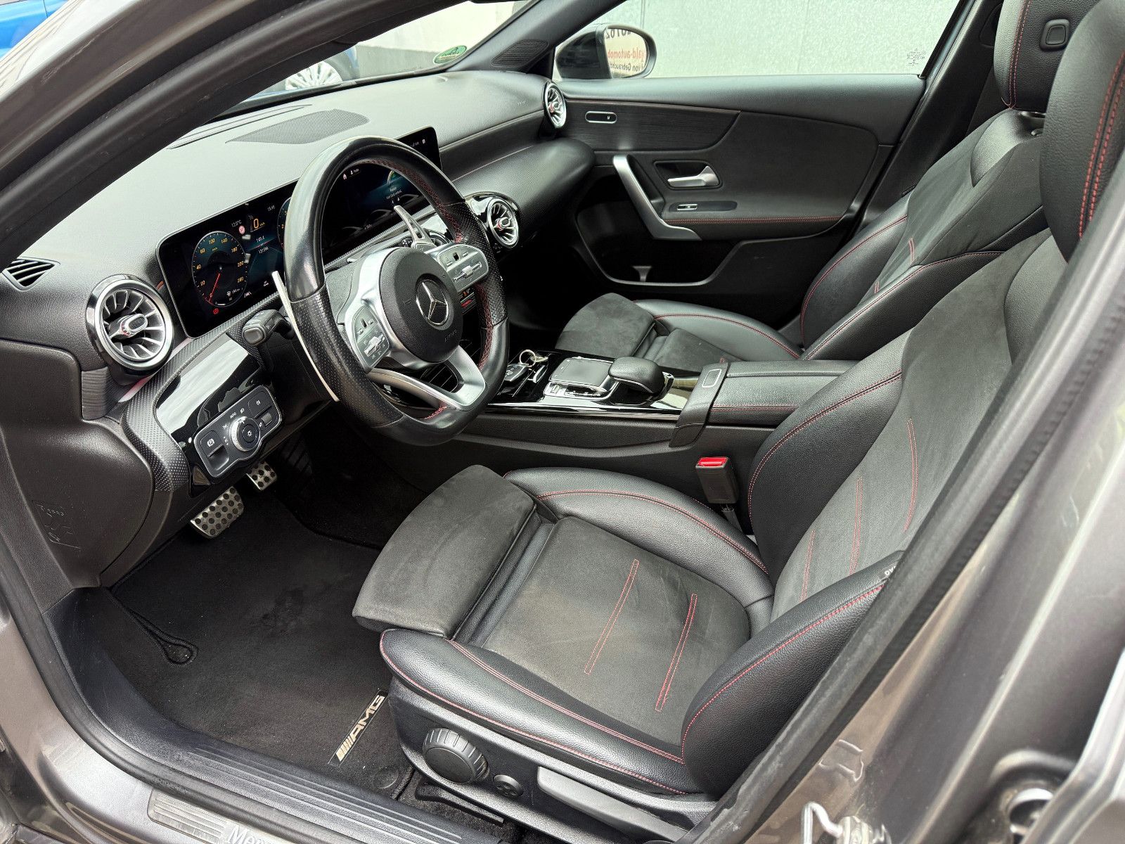 Mercedes-Benz A 200 AMG Line Night Leder Led Panorama Kamera foto 9