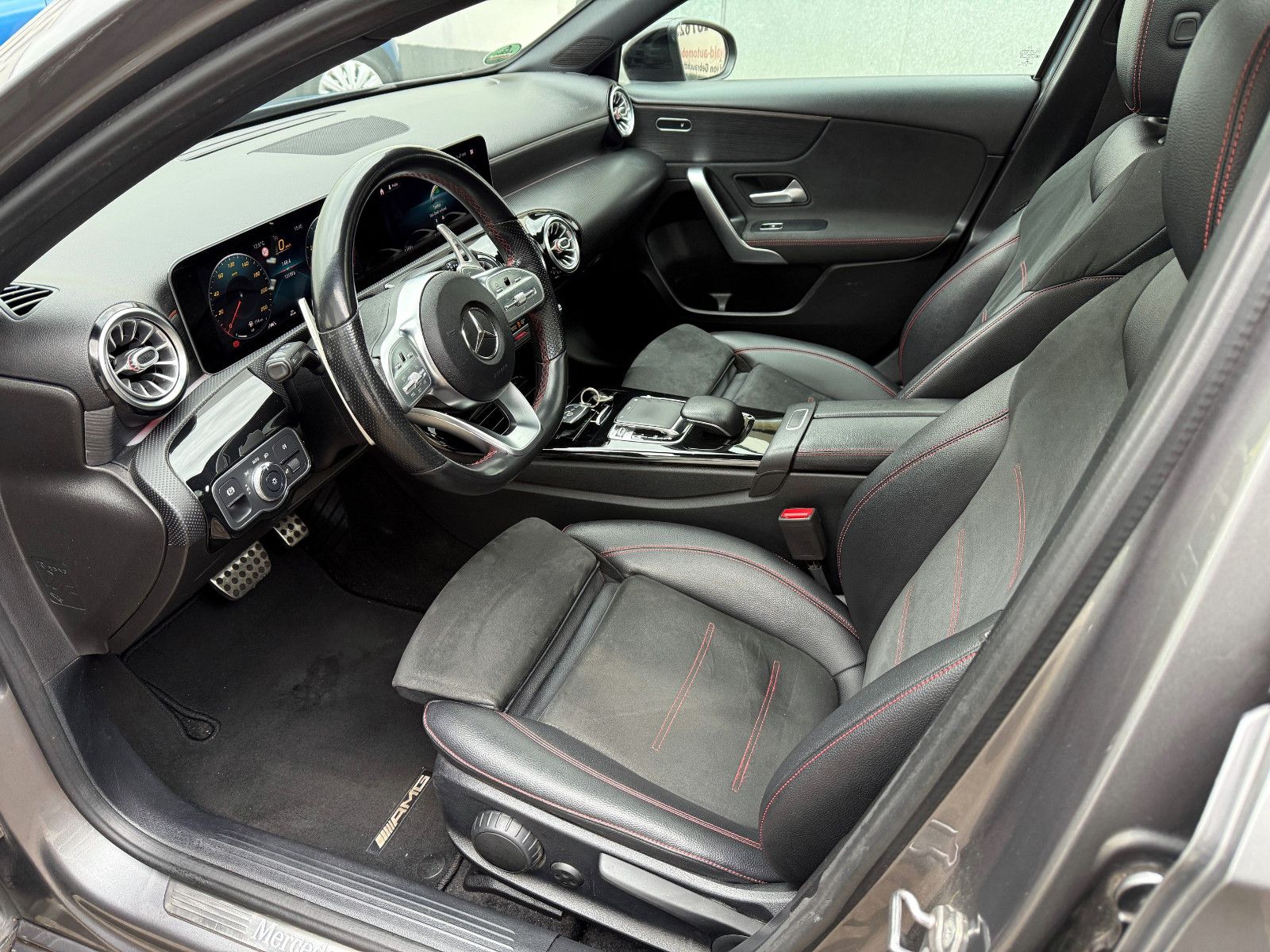 Mercedes-Benz A 200 AMG Line Night Leder Led Panorama Kamera foto 10