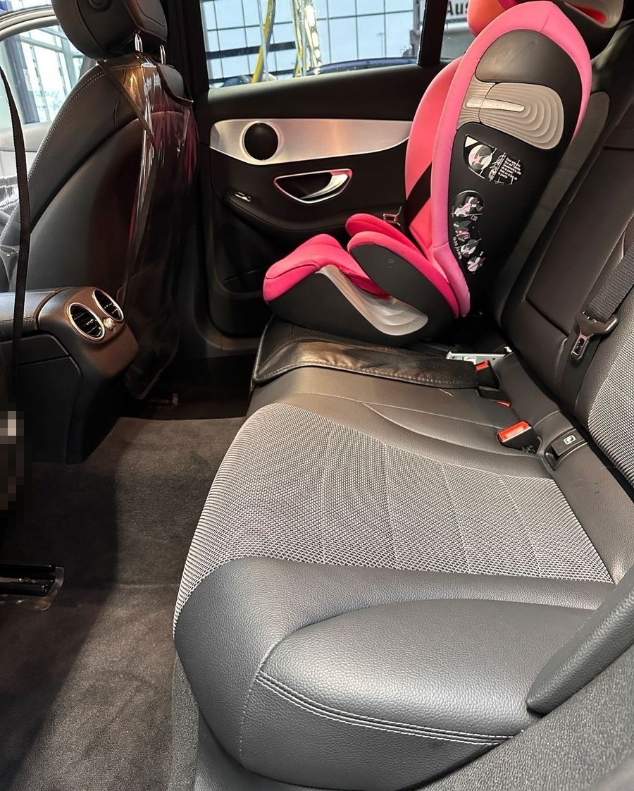 Mercedes-Benz Mercedes C 200 T 8fach bereift (S205) Gara... foto 13
