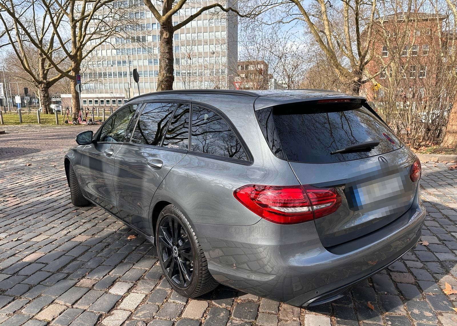 Mercedes-Benz Mercedes C 200 T 8fach bereift (S205) Gara... foto 10