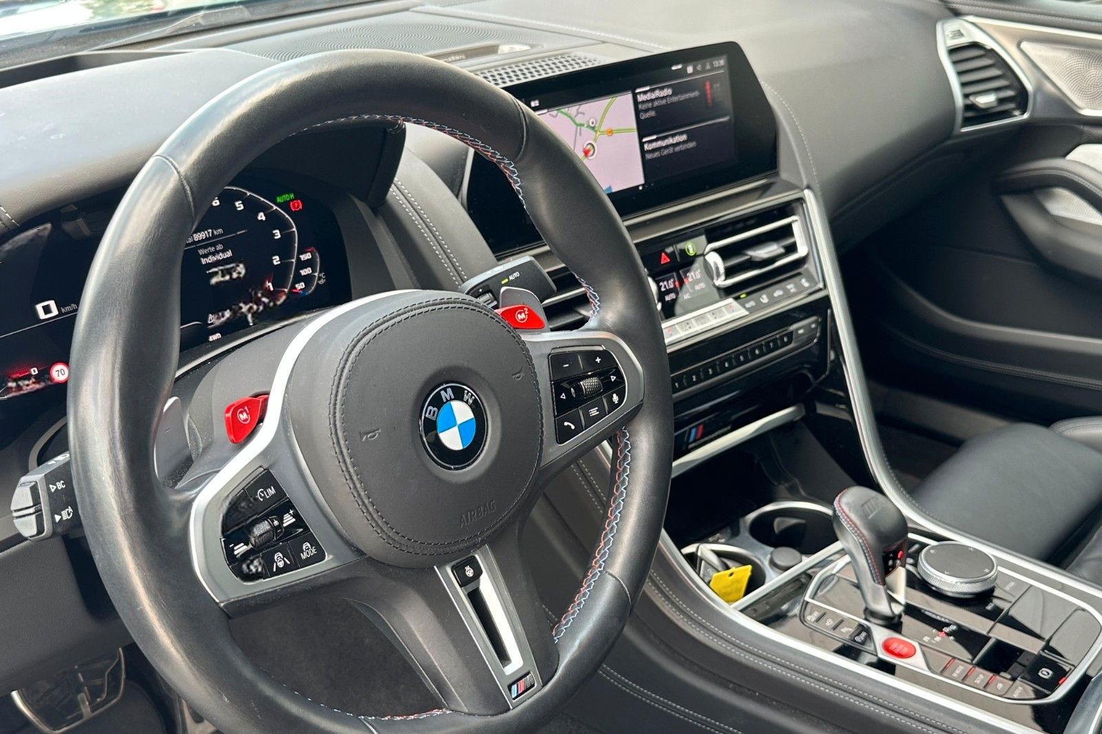 BMW M8 Gran Coupe Competition * Drivers Pack *Carbon foto 12
