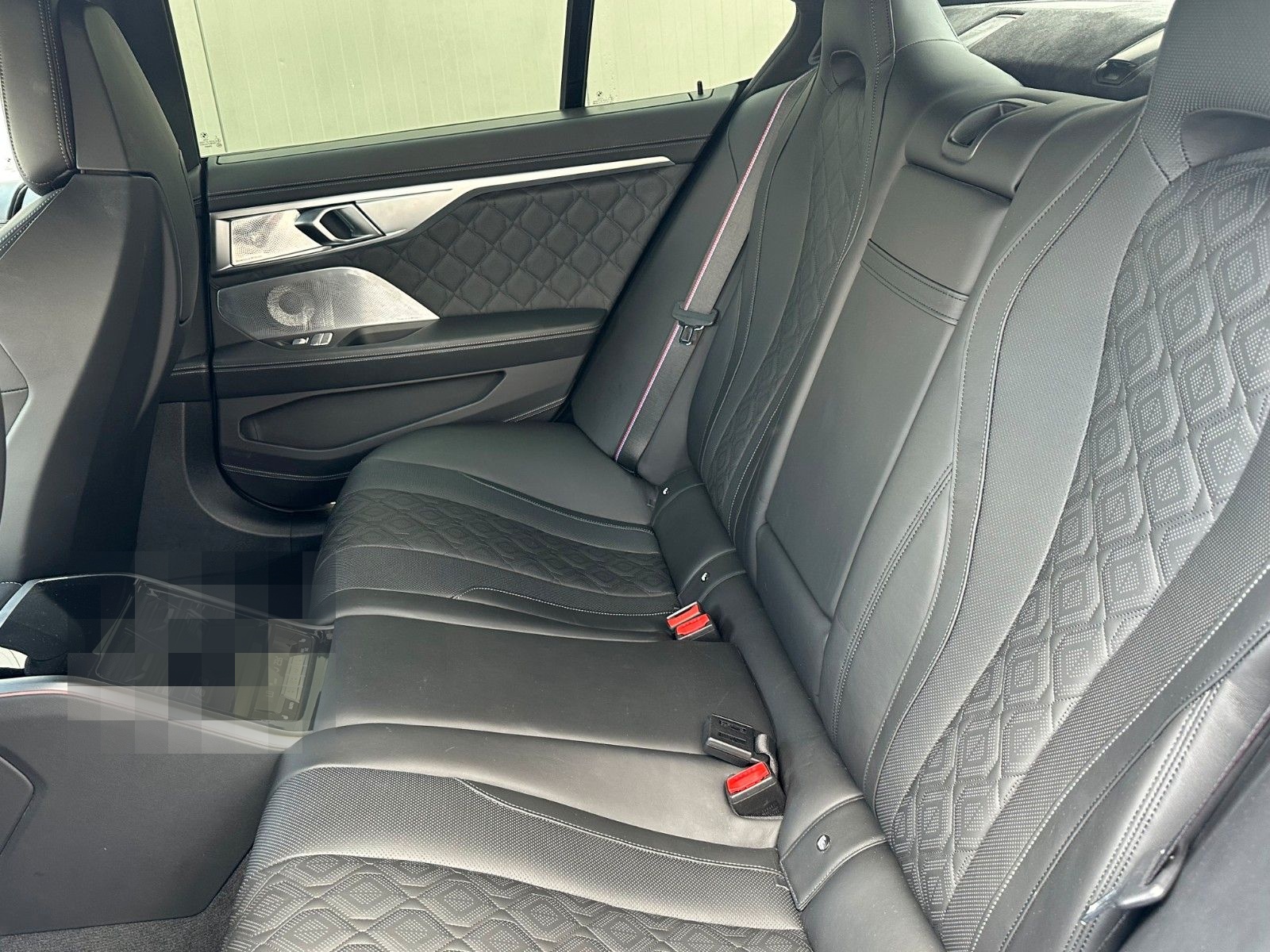 BMW M8 Gran Coupe Competition * Drivers Pack *Carbon foto 14