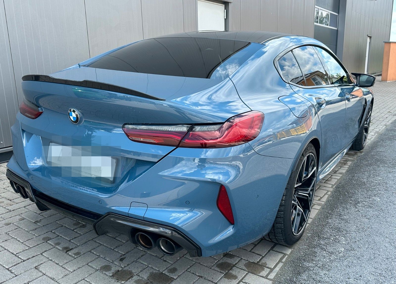 BMW M8 Gran Coupe Competition * Drivers Pack *Carbon foto 8