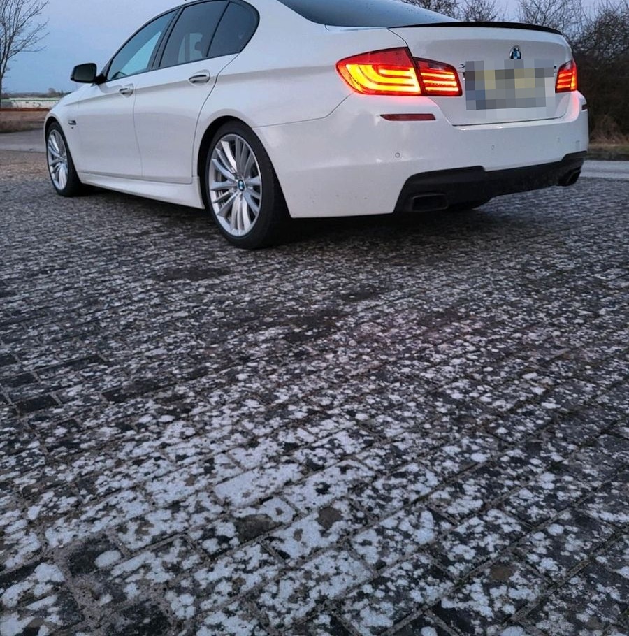 BMW M550d F10 xDrive  381 PS | gute Ausst... foto 3