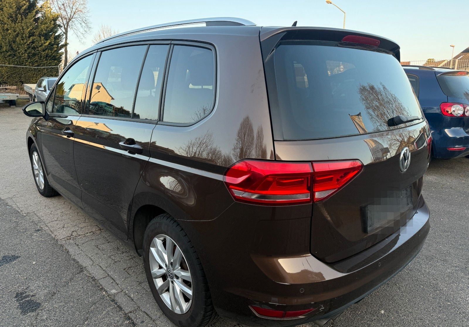 Volkswagen Touran Comfortline BMT*7 SITZER*DSG*1. HAND* foto 6